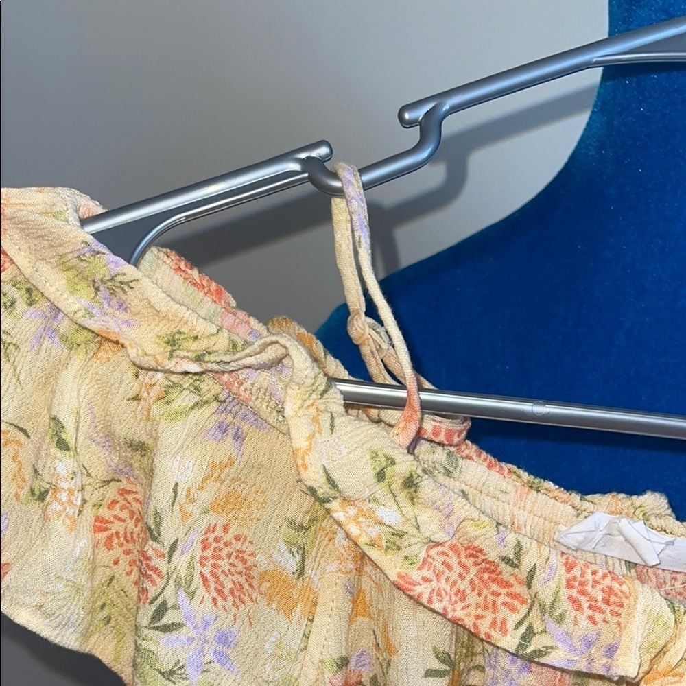 Pink Rose Floral Ruffle Blouse - Picture 3 of 8